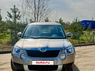 2011 Skoda Yeti I, серый, 970000 рублей, вид 2