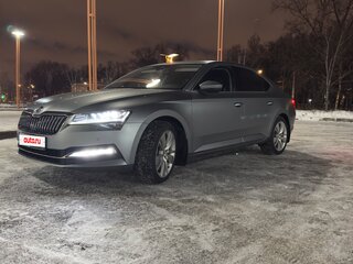 2019 Skoda Superb III Рестайлинг, серый, 2880000 рублей, вид 2