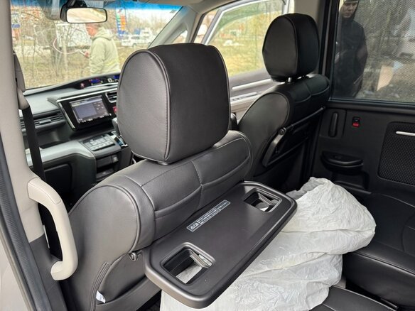2021 Honda Stepwgn Spada V Рестайлинг, серебристый, 2270070 рублей - вид 16