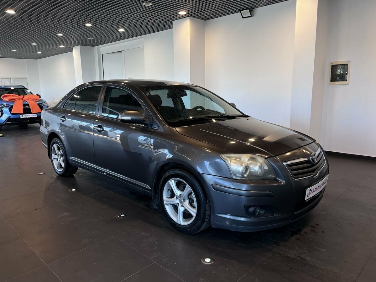 Открыть фотографии: Toyota Avensis II Рестайлинг