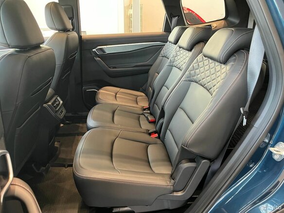 2026 Geely Okavango I Рестайлинг, синий, 4085990 рублей - вид 5