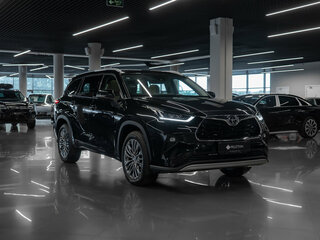 2026 Toyota Highlander IV (XU70), чёрный, 5850000 рублей, вид 3