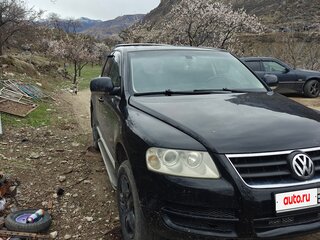 2003 Volkswagen Touareg I, чёрный, 650000 рублей, вид 2
