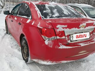 2013 Chevrolet Cruze I Рестайлинг, красный, 570000 рублей, вид 4