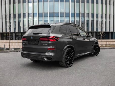 2025 BMW X5 40i IV (G05/G18) Рестайлинг, серый, 14590000 рублей, вид 4