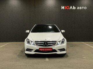 2012 Mercedes-Benz E-Класс 200 7G-Tronic IV (W212, S212, C207), белый, 1699000 рублей, вид 2
