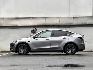 2026 Tesla Model Y Long Range I Рестайлинг, серебристый, 6200000 рублей, вид 5