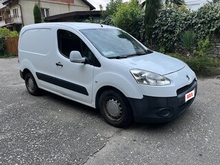 2012 Peugeot Partner II Рестайлинг, белый, 550000 рублей, вид 1