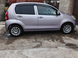 2010 Toyota Passo II (C30), розовый, 670000 рублей, вид 2