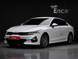 2023 Kia K5 III, белый, 2190000 рублей, вид 1