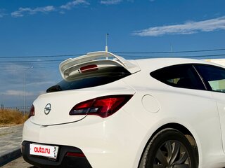 2013 Opel Astra GTC J Рестайлинг, белый, 765000 рублей, вид 5