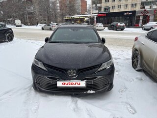 2020 Toyota Camry VIII (XV70), чёрный, 2600000 рублей, вид 1