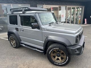 2023 Suzuki Jimny Sierra IV, серый, 1480000 рублей, вид 1