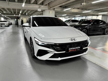 2026 Hyundai Avante VII Рестайлинг, белый, 2840000 рублей, вид 1