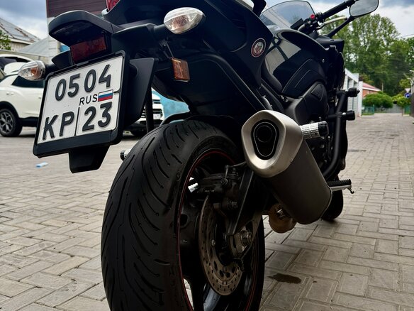 2015 Yamaha FZ8, чёрный, 650000 рублей - вид 2