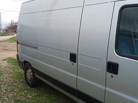 2004 Peugeot Boxer, серебристый, 900000 рублей, вид 3