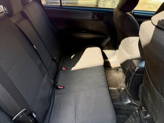 2013 Toyota Corolla Fielder XI (E160, E170, E180), серебристый, 900000 рублей, вид 4