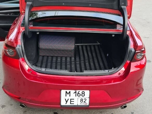 2019 Mazda 3 IV (BP), красный, 2000000 рублей - вид 12