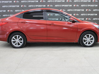 2012 Hyundai Solaris I, красный, 698000 рублей, вид 2