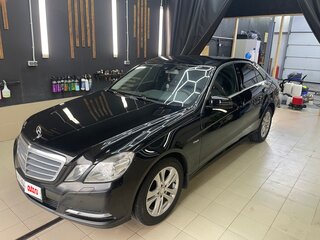 2012 Mercedes-Benz E-Класс 200 7G-Tronic IV (W212, S212, C207), чёрный, 1300000 рублей, вид 1
