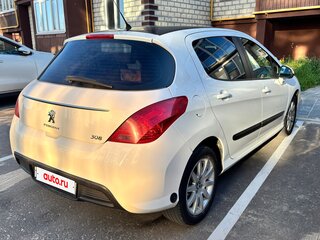 2011 Peugeot 308 I Рестайлинг, белый, 500000 рублей, вид 3