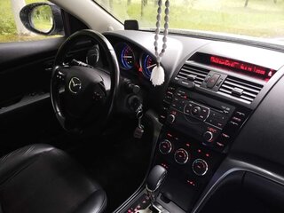 2010 Mazda 6 II (GH) Рестайлинг, белый, 750000 рублей, вид 5