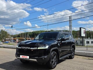 2021 Toyota Land Cruiser 300 Series, чёрный, 9100000 рублей, вид 3