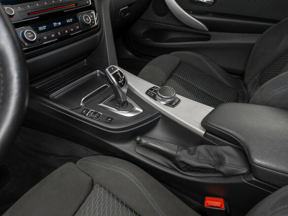 2017 BMW 4 серии 420d xDrive F32/F33/F36 Рестайлинг, синий, 2840000 рублей - вид 14