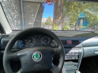 2002 Skoda Octavia I (A4) Рестайлинг, зелёный, 450000 рублей, вид 5