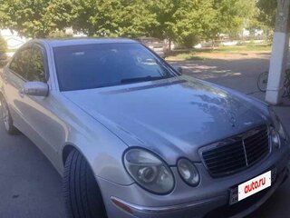 2004 Mercedes-Benz E-Класс 320 III (W211, S211), серебристый, 850000 рублей, вид 4