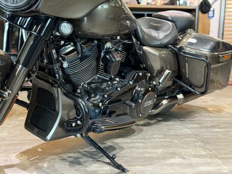 2021 Harley-Davidson CVO Street Glide, коричневый, 3350000 рублей, вид 4
