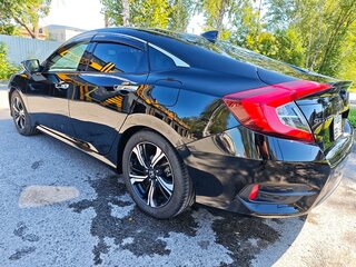 2017 Honda Civic X, чёрный, 1650000 рублей, вид 5