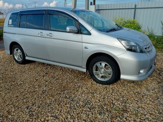2010 Toyota ISis I Рестайлинг, серый, 1100000 рублей, вид 2