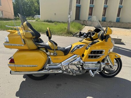 2008 Honda GL 1800 Gold Wing, жёлтый, 1090000 рублей, вид 1