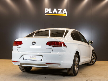 2016 Volkswagen Passat B8, белый, 1500000 рублей, вид 3