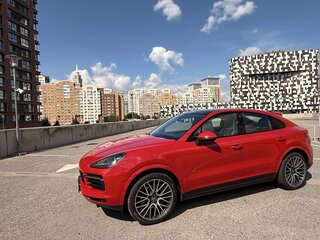 2021 Porsche Cayenne Coupé III, красный, 7987654 рублей, вид 2