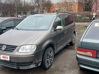 2005 Volkswagen Touran I, серый, 420000 рублей, вид 2