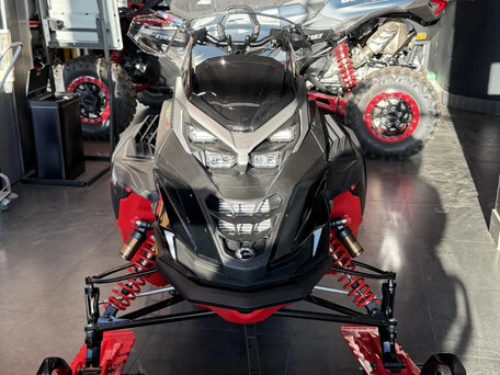 2026 BRP Lynx Xterrain Brutal, чёрный, 3240000 рублей, вид 3