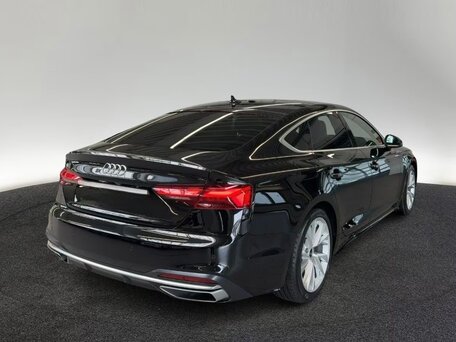2023 Audi A5 Sportback 35 TFSI II (F5) Рестайлинг, чёрный, 3780000 рублей, вид 4
