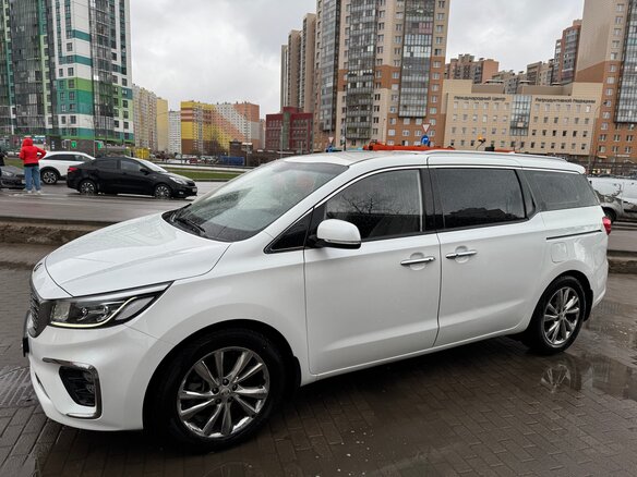 2019 Kia Carnival III, белый, 3120000 рублей - вид 3