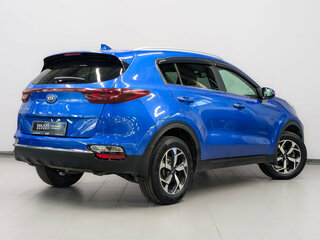 2021 Kia Sportage IV Рестайлинг, синий, 2330000 рублей, вид 5