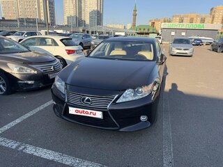 Lexus ES 250 VI
