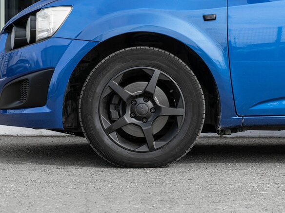 2012 Chevrolet Aveo II, синий, 480000 рублей - вид 8