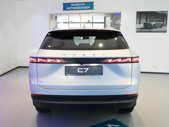 2026 Omoda C7, серебристый, 3299000 рублей - вид 5