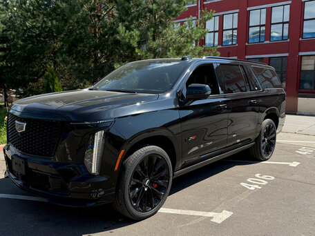 2025 Cadillac Escalade-V ESV I Рестайлинг, чёрный, 28590000 рублей, вид 1
