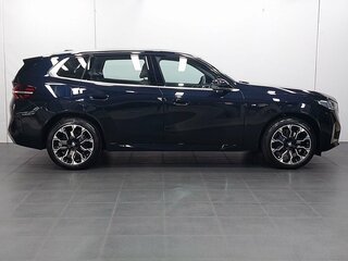 2025 BMW X3 Long 30L xDrive IV (G45/G48), чёрный, 8000000 рублей, вид 3