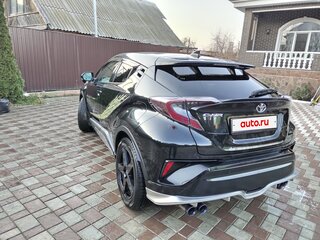 2017 Toyota C-HR I, чёрный, 2100000 рублей, вид 5