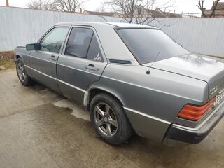 1990 Mercedes-Benz 190 (W201), серый, 155000 рублей, вид 1