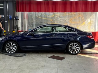 2013 Mercedes-Benz E-Класс 200 IV (W212, S212, C207) Рестайлинг, синий, 2000000 рублей, вид 3