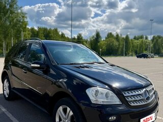 2007 Mercedes-Benz M-Класс 280 II (W164), чёрный, 1399000 рублей, вид 3